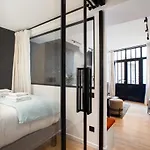 Cmg Jacques /Pantheon